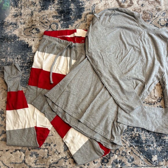 Honest organic Cotton two piece pajama set size small - Picture 1 of 6